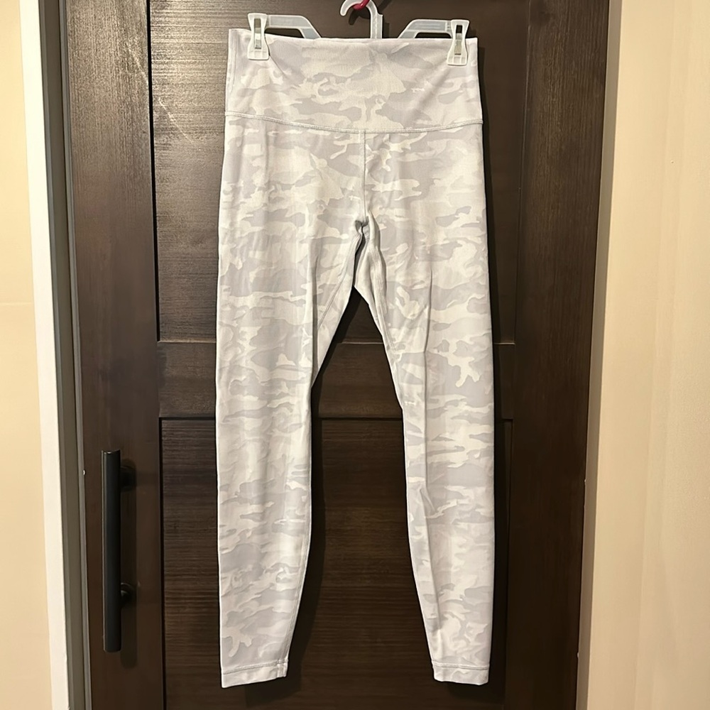 Lululemon Wunder Under High Rise Leggings